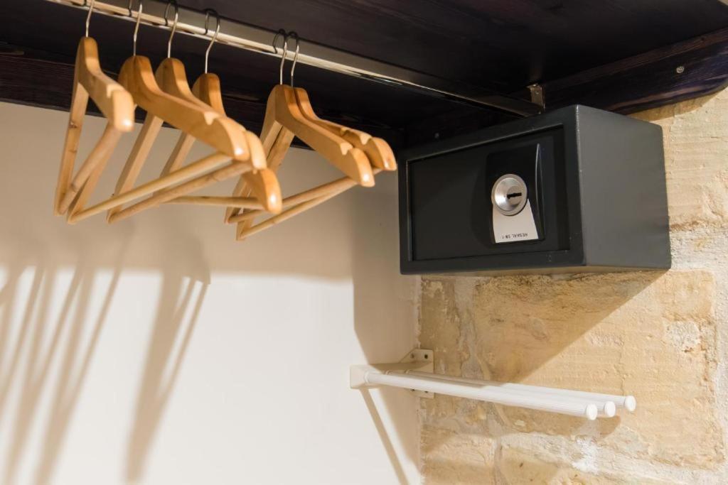 Heritage Apartment Valletta Luaran gambar