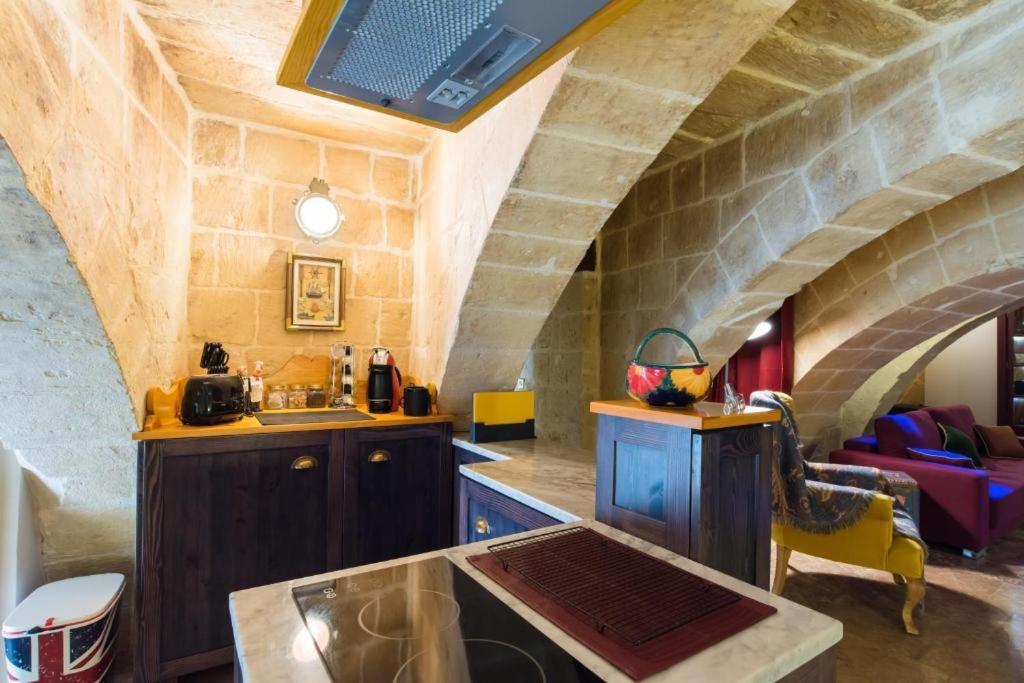 Heritage Apartment Valletta Luaran gambar