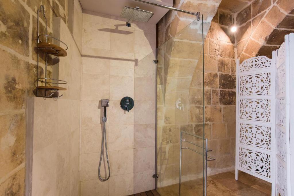 Heritage Apartment Valletta Luaran gambar