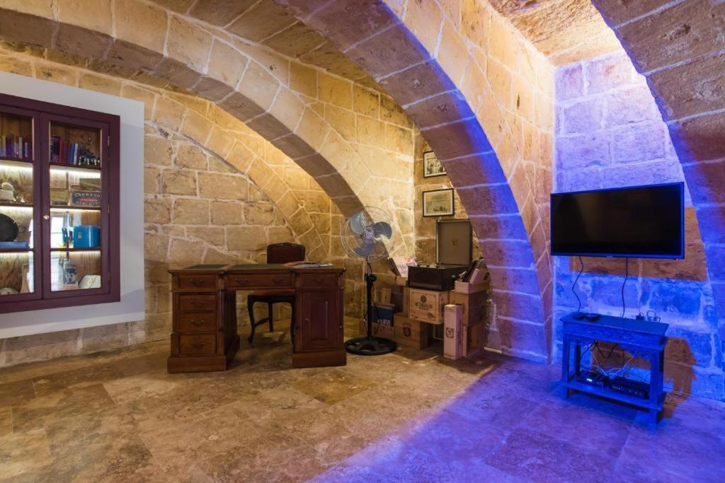 Heritage Apartment Valletta Luaran gambar