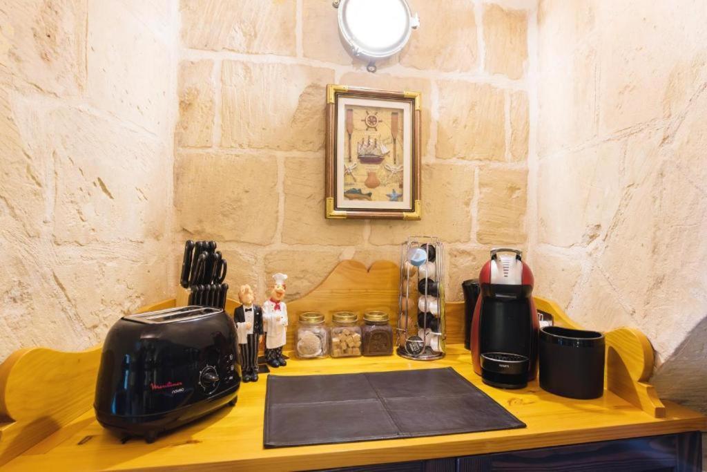 Heritage Apartment Valletta Luaran gambar